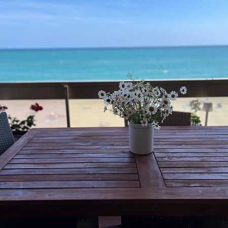 קאלאפיי Acogedor Y Amplio Apartamento Familiar A Pie De Playa מראה חיצוני תמונה