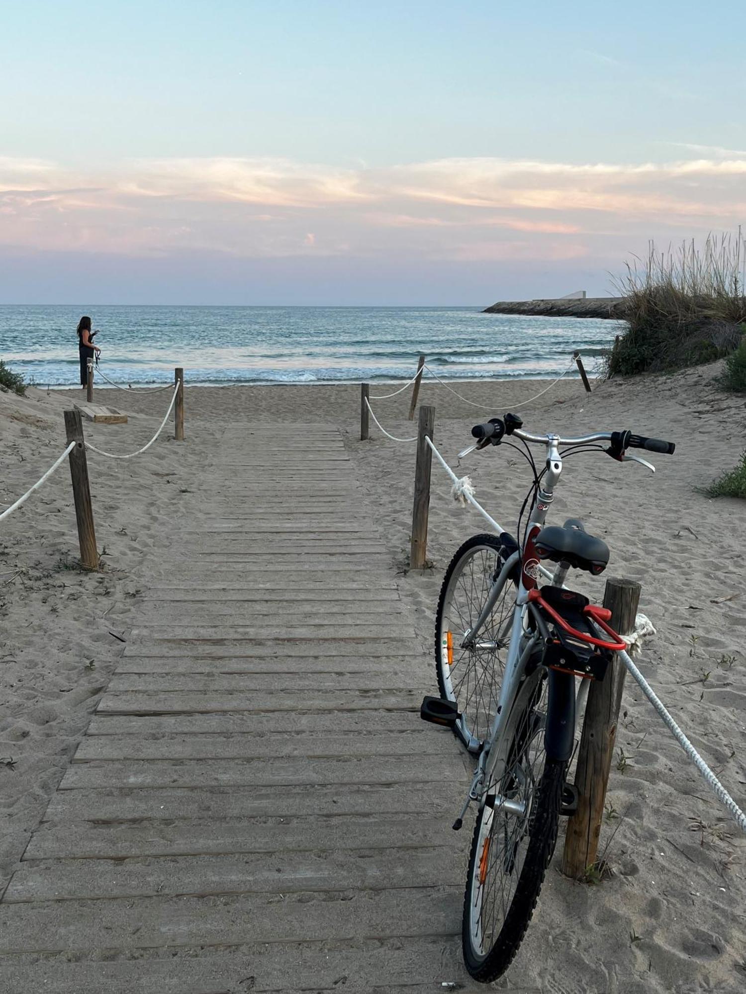 קאלאפיי Acogedor Y Amplio Apartamento Familiar A Pie De Playa מראה חיצוני תמונה
