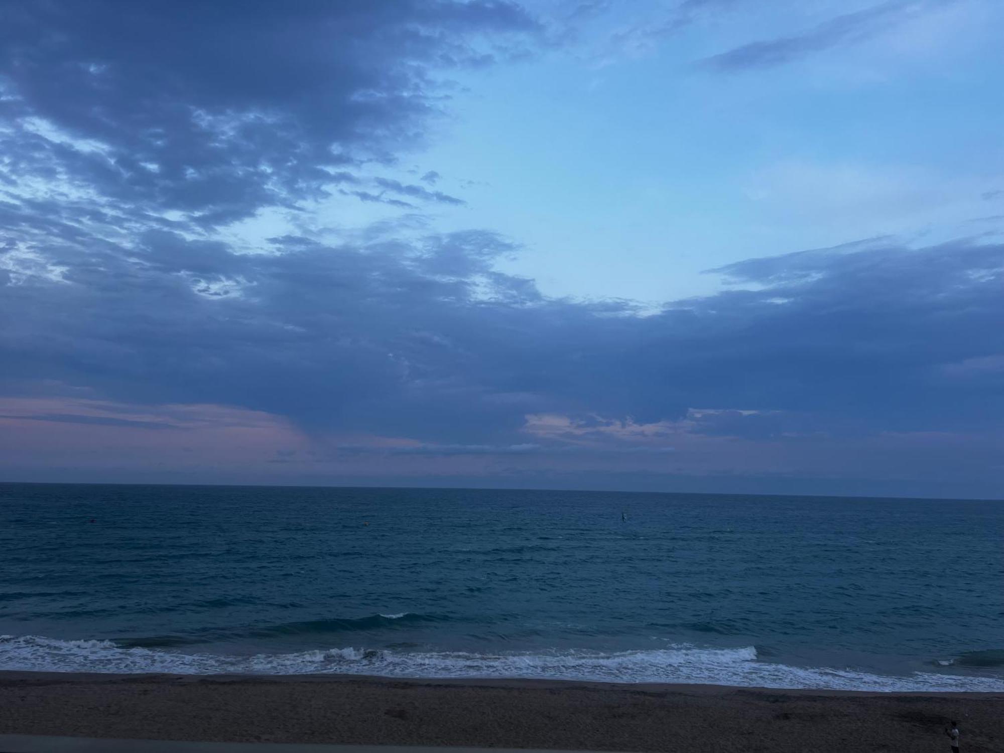 קאלאפיי Acogedor Y Amplio Apartamento Familiar A Pie De Playa מראה חיצוני תמונה